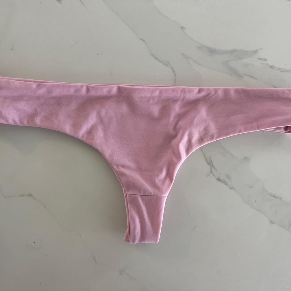 Kaohs Large cheeky bikini bottom SO CUTE!